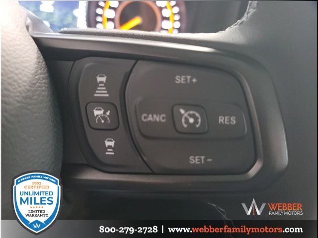 2025 Jeep Wrangler 4-Door Willys - Photo 31