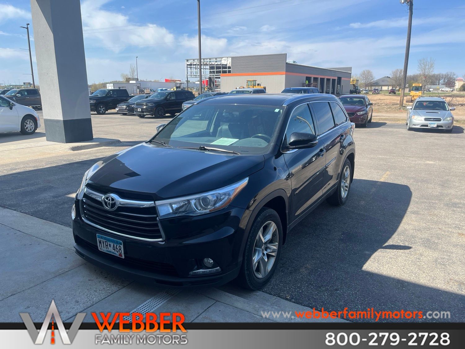 Used 2015 Toyota Highlander Limited with VIN 5TDDKRFH1FS123695 for sale in Detroit Lakes, Minnesota