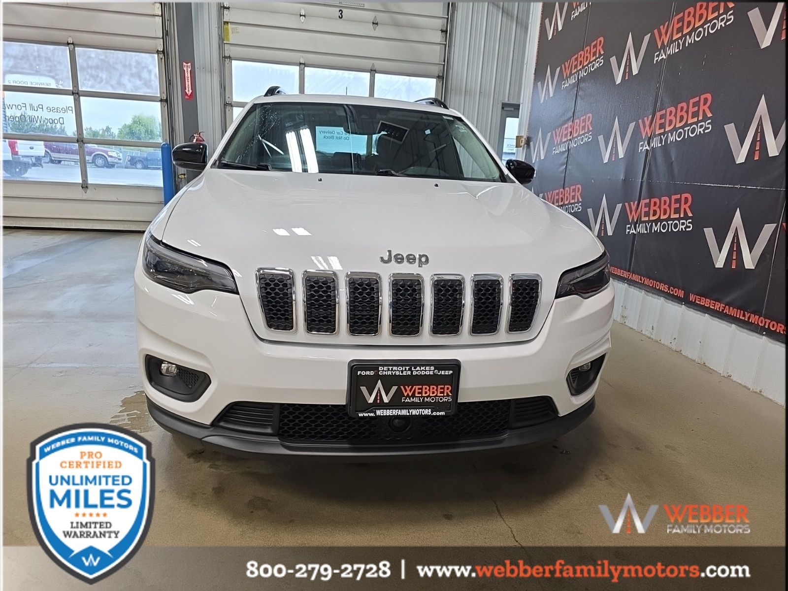 Used 2022 Jeep Cherokee Latitude Lux with VIN 1C4PJMMX4ND547413 for sale in Detroit Lakes, Minnesota