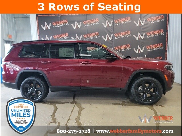 2025 Jeep Grand Cherokee Limited photo 3