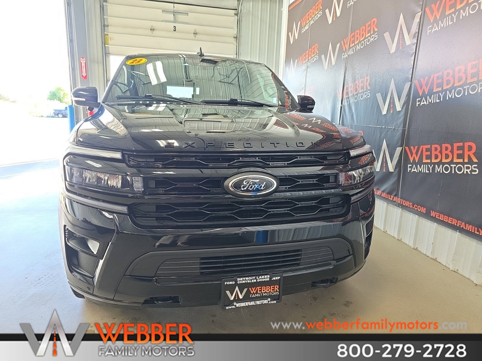 Used 2023 Ford Expedition Limited with VIN 1FMJK2A86PEA27789 for sale in Detroit Lakes, Minnesota