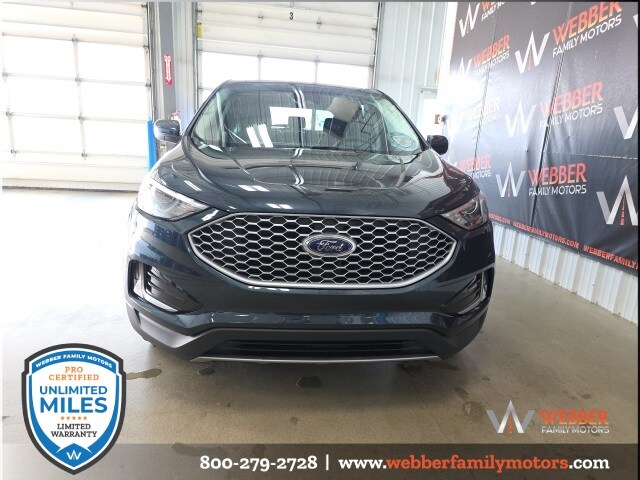 2023 Ford Edge SEL photo 2