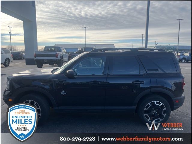 2023 Ford Bronco Sport Outer Banks photo 3