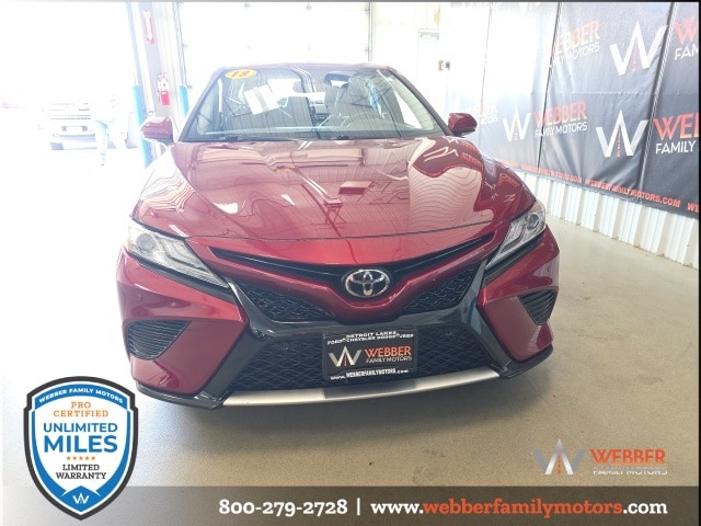 Used 2018 Toyota Camry XSE with VIN 4T1B61HKXJU515452 for sale in Detroit Lakes, Minnesota