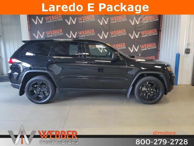 Used 2018 Jeep Grand Cherokee Upland with VIN 1C4RJFAG4JC390264 for sale in Detroit Lakes, Minnesota