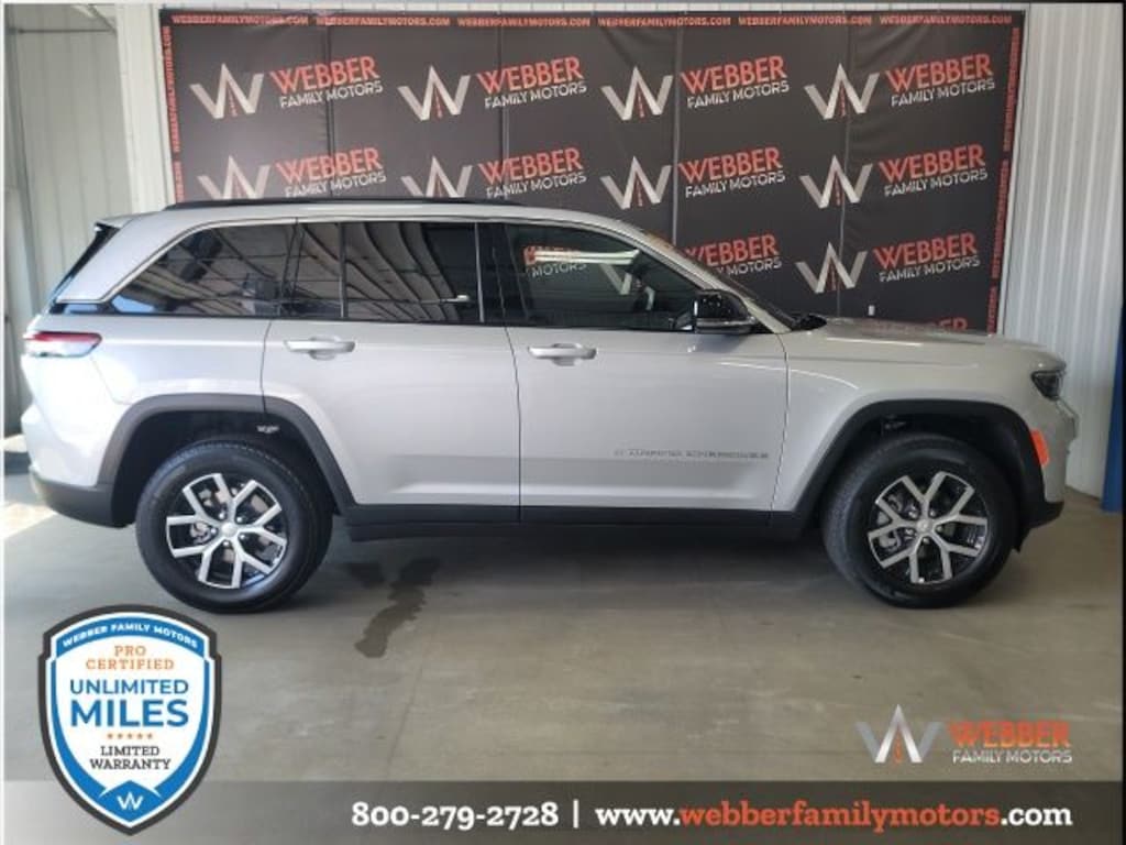 New 2025 Jeep Grand Cherokee LIMITED 4X4 Sport Utility