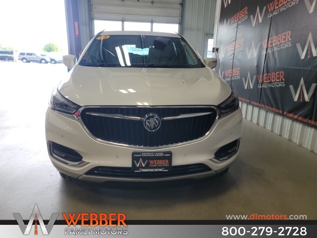Used 2020 Buick Enclave Premium with VIN 5GAEVBKW1LJ137534 for sale in Detroit Lakes, Minnesota