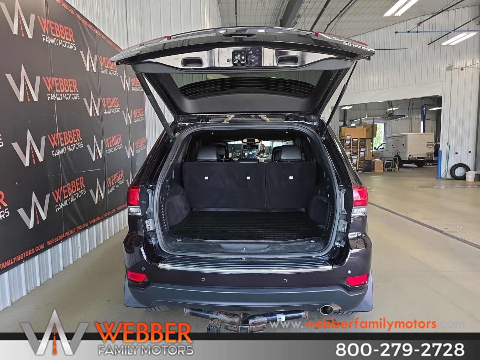 Used 2020 Jeep Grand Cherokee Limited with VIN 1C4RJFBG8LC240871 for sale in Detroit Lakes, Minnesota
