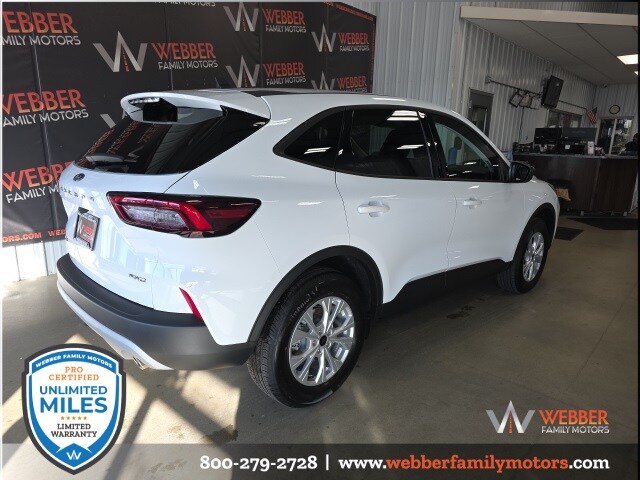 2026 Ford Escape Active photo 4