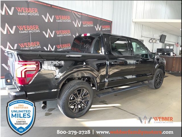 2025 Ford F-150 Platinum photo 4