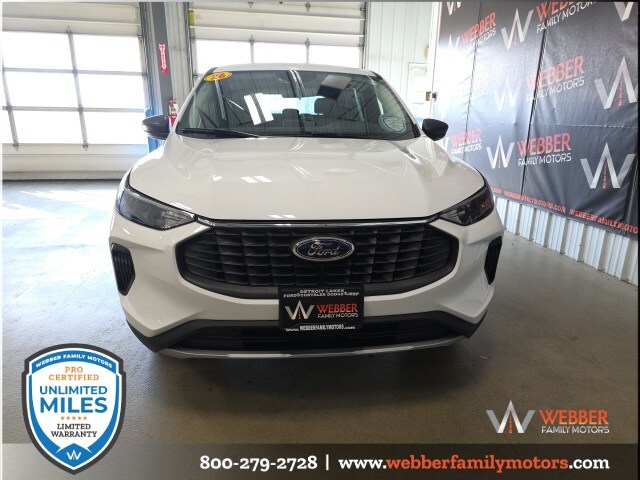 2026 Ford Escape Active photo 2