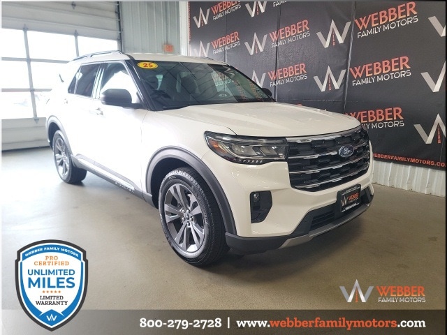 2025 Ford Explorer SUV 
