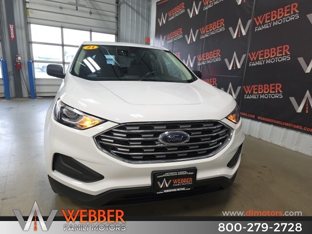 2021 Ford Edge SE photo 3