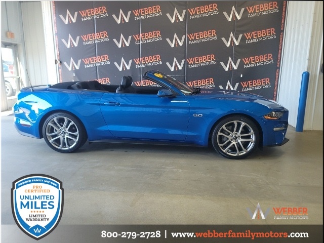 2021 Ford Mustang Convertible 