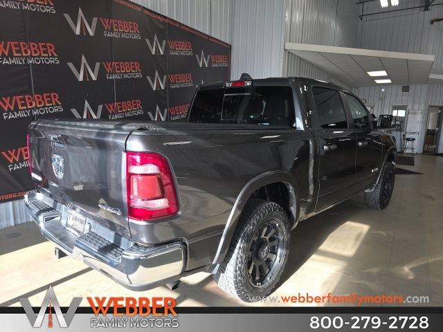 2019 Ram 1500 Laramie photo 3