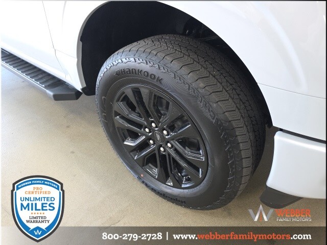 2025 Ford F-150 Lariat photo 2