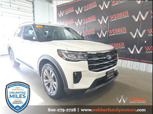 2026 Ford Explorer Active's photo