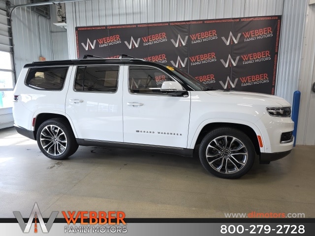 Used 2022 Jeep Grand Wagoneer Series III with VIN 1C4SJVGJ7NS137966 for sale in Detroit Lakes, Minnesota
