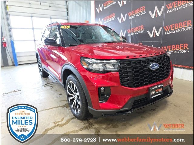 2026 Ford Explorer ST-LINE's photo