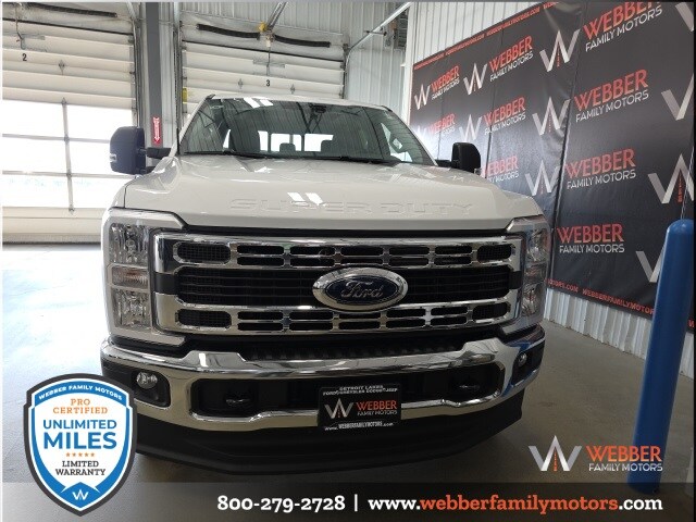 2026 Ford F-250 XLT photo 2