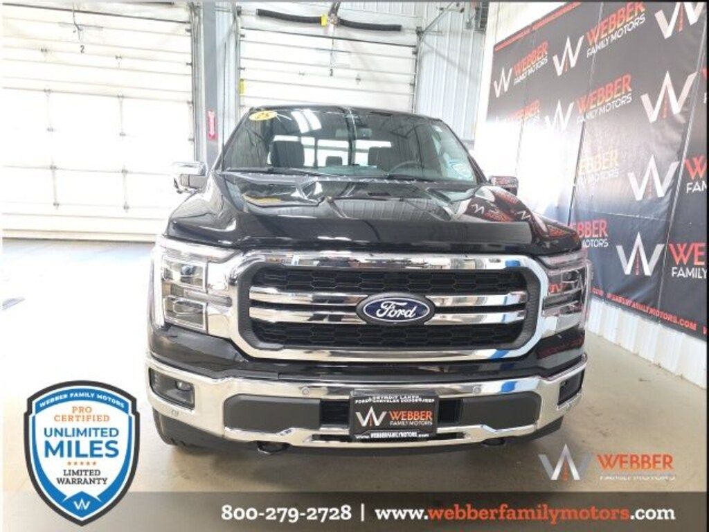 New 2025 Ford F-150 Lariat TRUCK