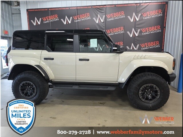 2025 Ford Bronco Raptor photo 3