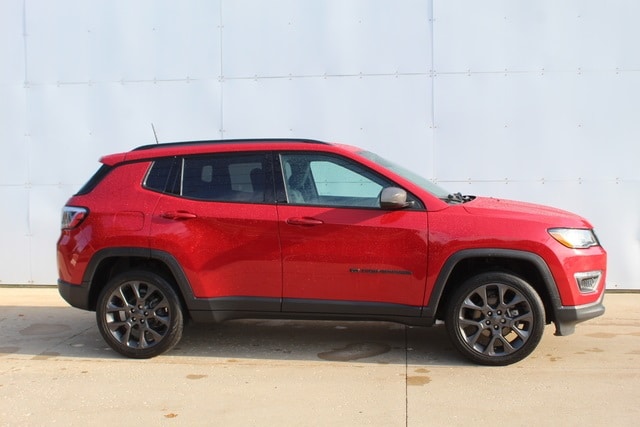 Used 2021 Jeep Compass 80th Spec. Edition with VIN 3C4NJDEB5MT537301 for sale in Fremont, MI