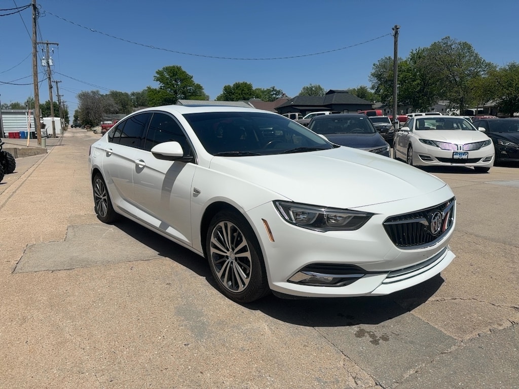 Used 2018 Buick Regal Sportback Preferred II Hatchback