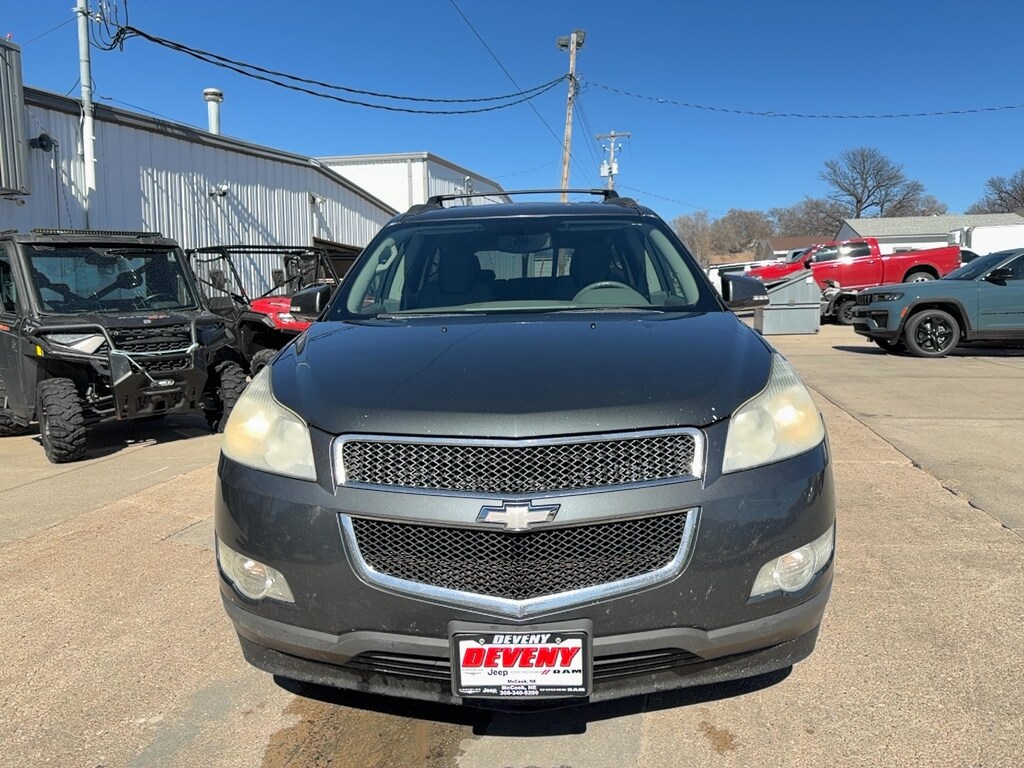 Used 2011 Chevrolet Traverse 2LT SUV