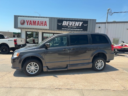 2016 Dodge Grand Caravan SXT HANDICAP VAN Van
