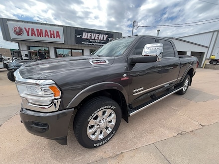 2023 Ram 3500 Limited Truck Crew Cab