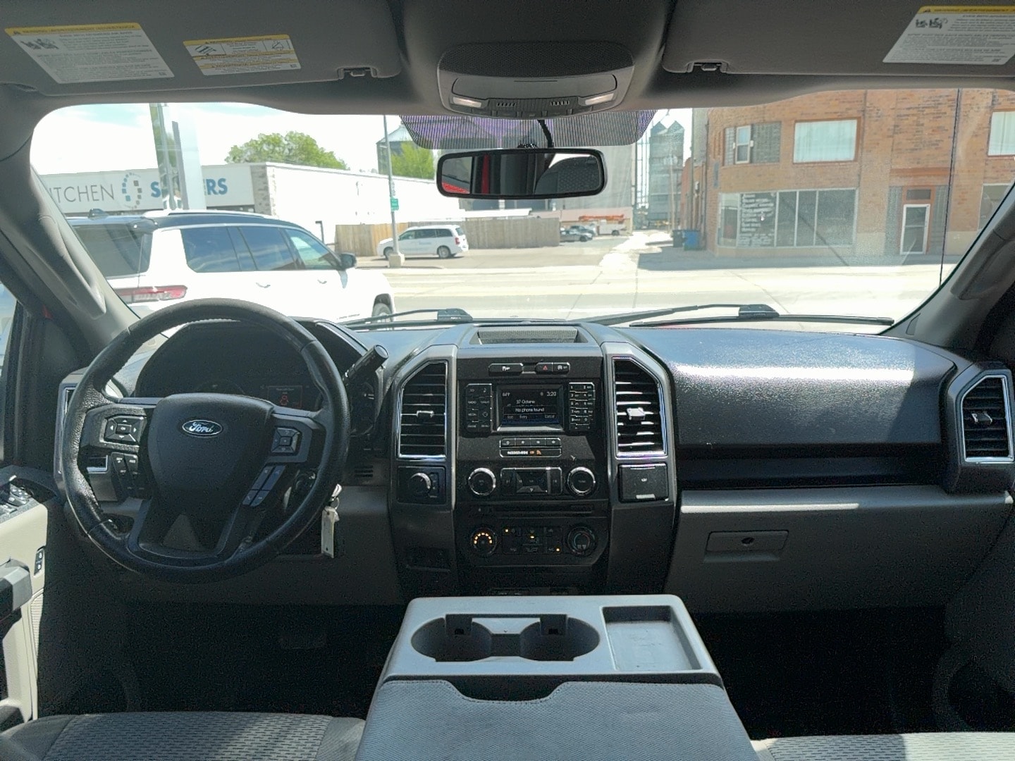 Photo 18