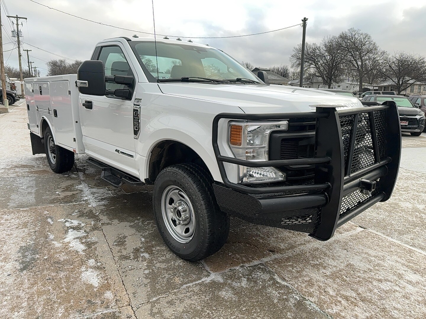 2020 Ford F-350 XLT photo 3