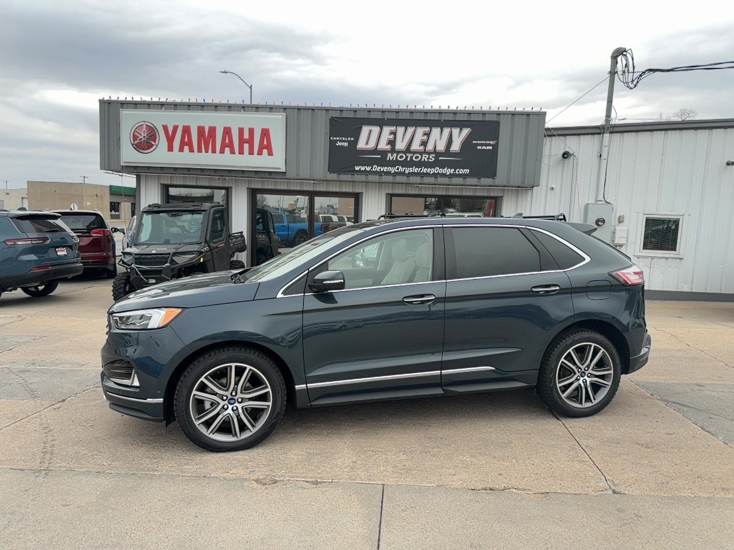 2019 Ford Edge Titanium