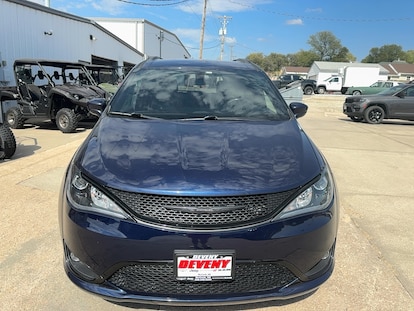 Used 2018 Chrysler Pacifica TOURING L S APPERANCE PKG For Sale