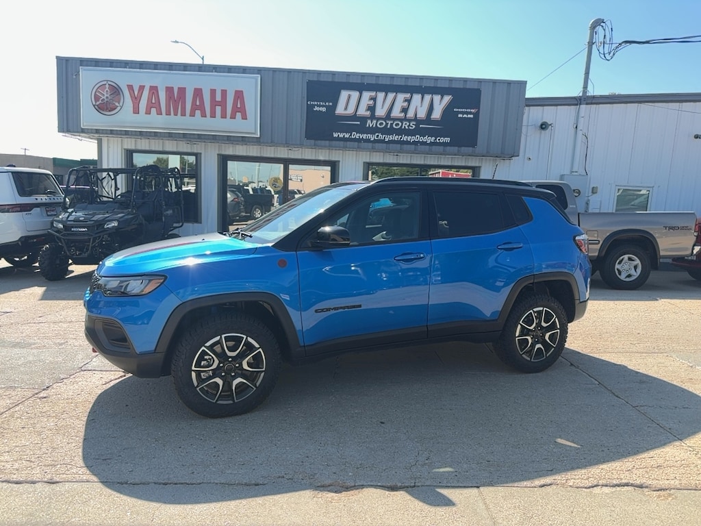 Used 2026 Jeep Compass Trailhawk SUV