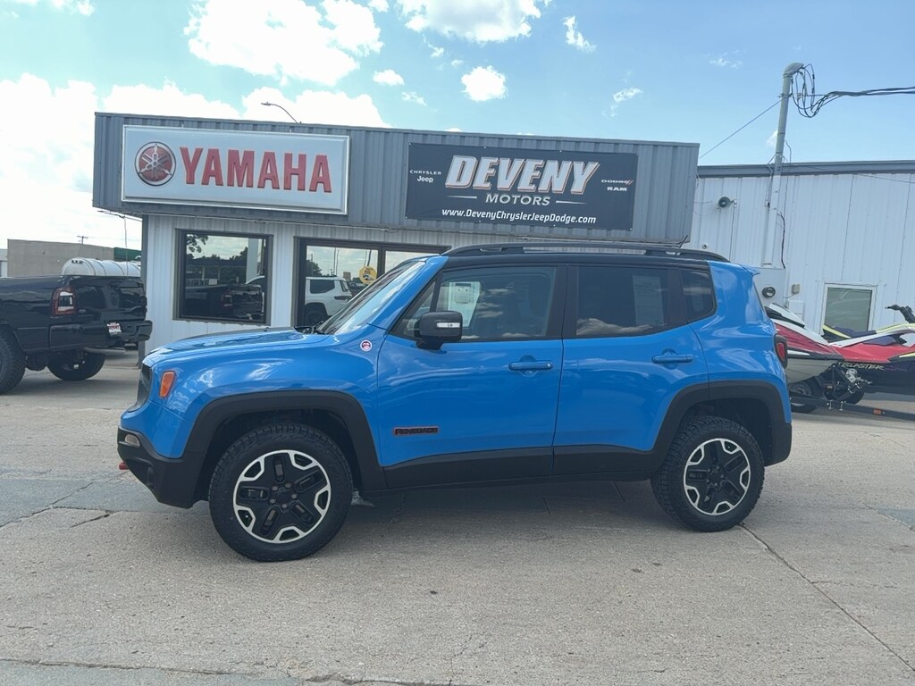 Used 2015 Jeep Renegade Trailhawk 4x4 SUV