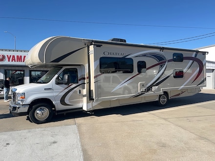 2018 Ford E-450 Cutaway Base Truck