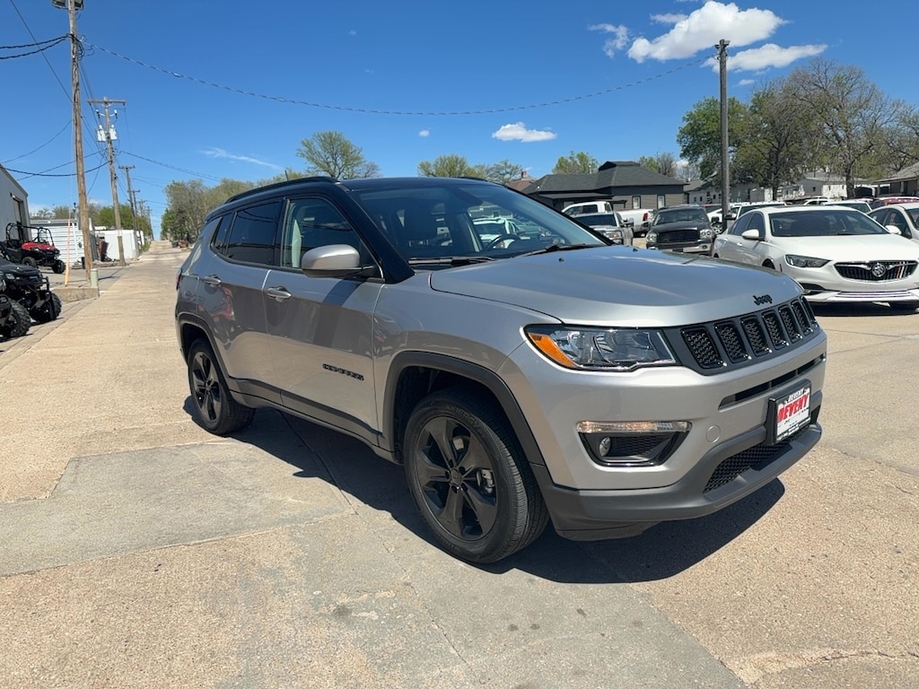 Used 2019 Jeep Compass Latitude 4x4 SUV