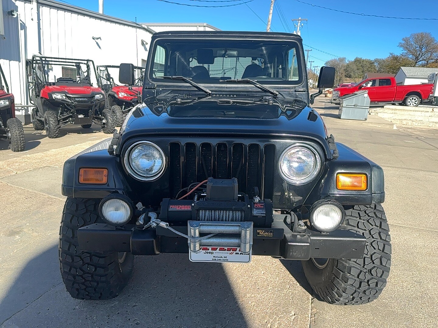 2000 Jeep Wrangler Sport photo 2