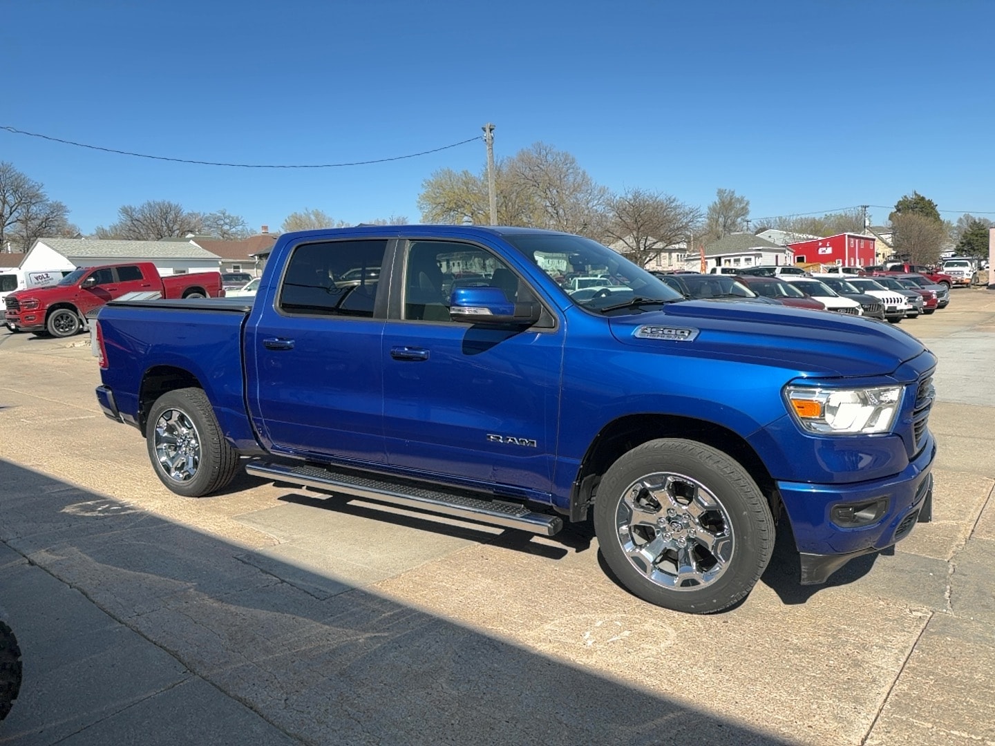 View vehicle photo 5