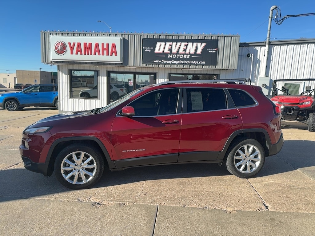 Used 2015 Jeep Cherokee Limited FWD SUV