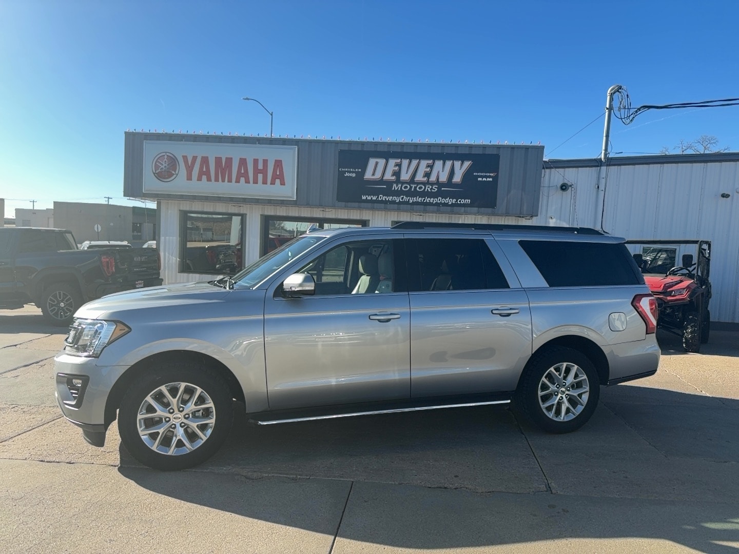 2021 Ford Expedition XLT's photo