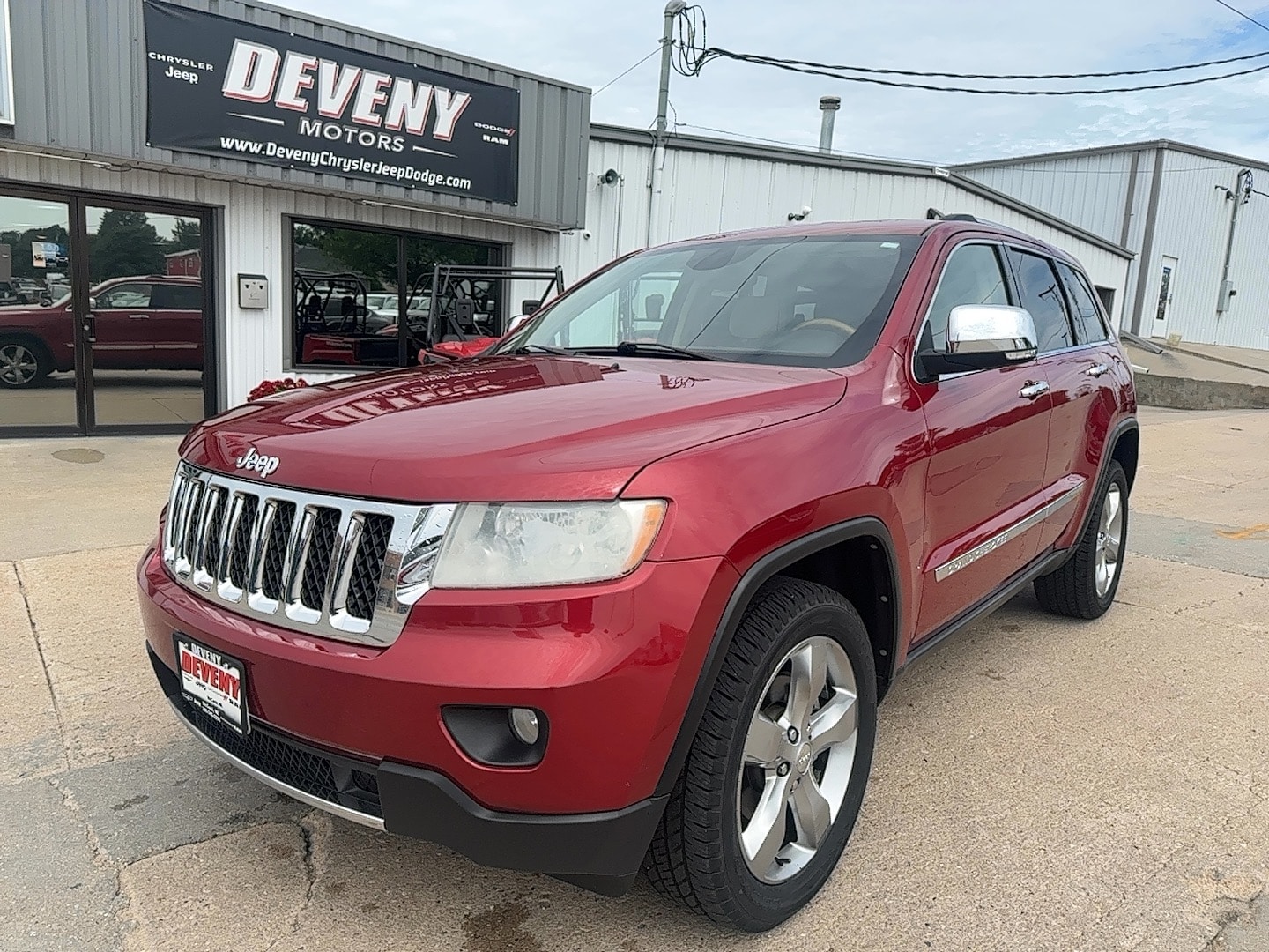 Used 2011 Jeep Grand Cherokee Overland with VIN 1J4RR6GG4BC607937 for sale in McCook, NE