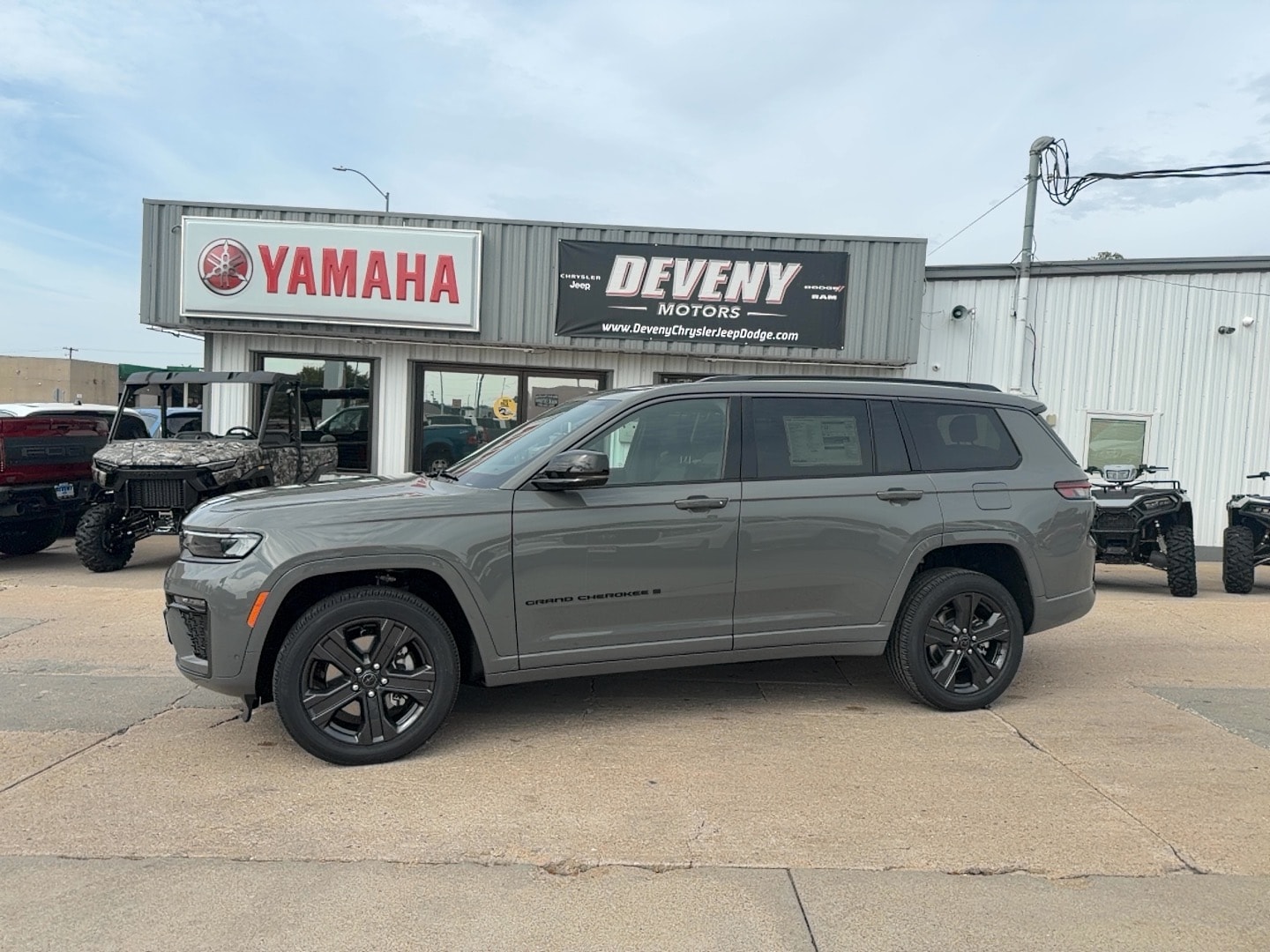 2027 Jeep Grand Cherokee L