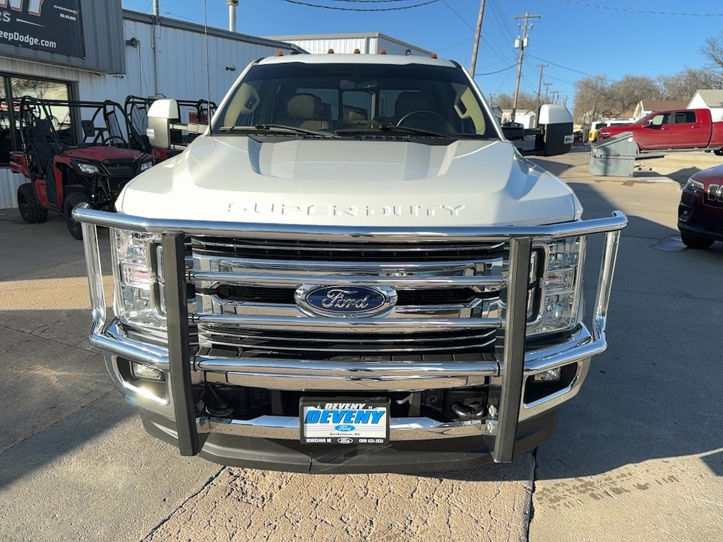 Used 2018 Ford F-350 Lariat Truck Crew Cab