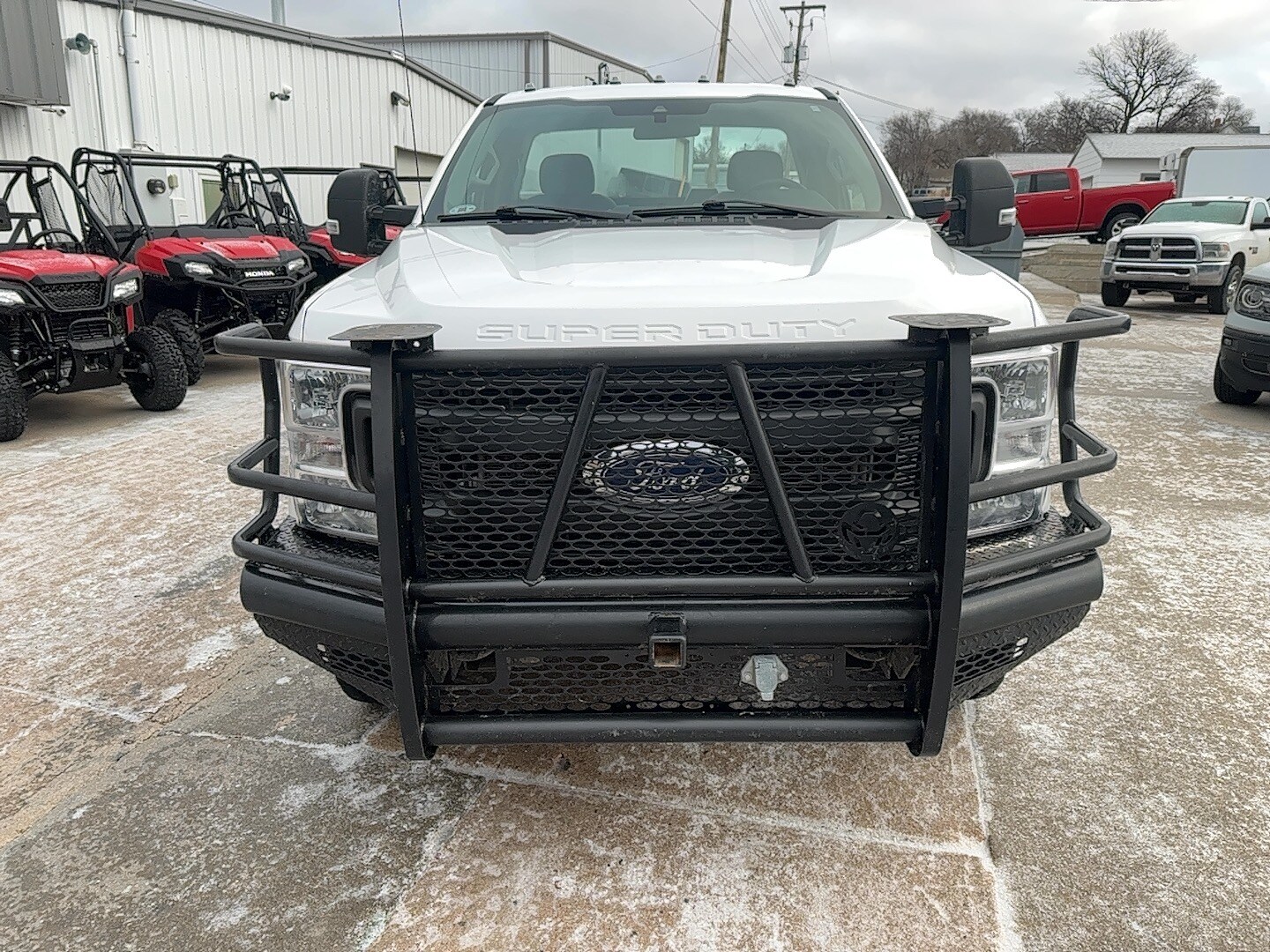 2020 Ford F-350 XLT photo 2
