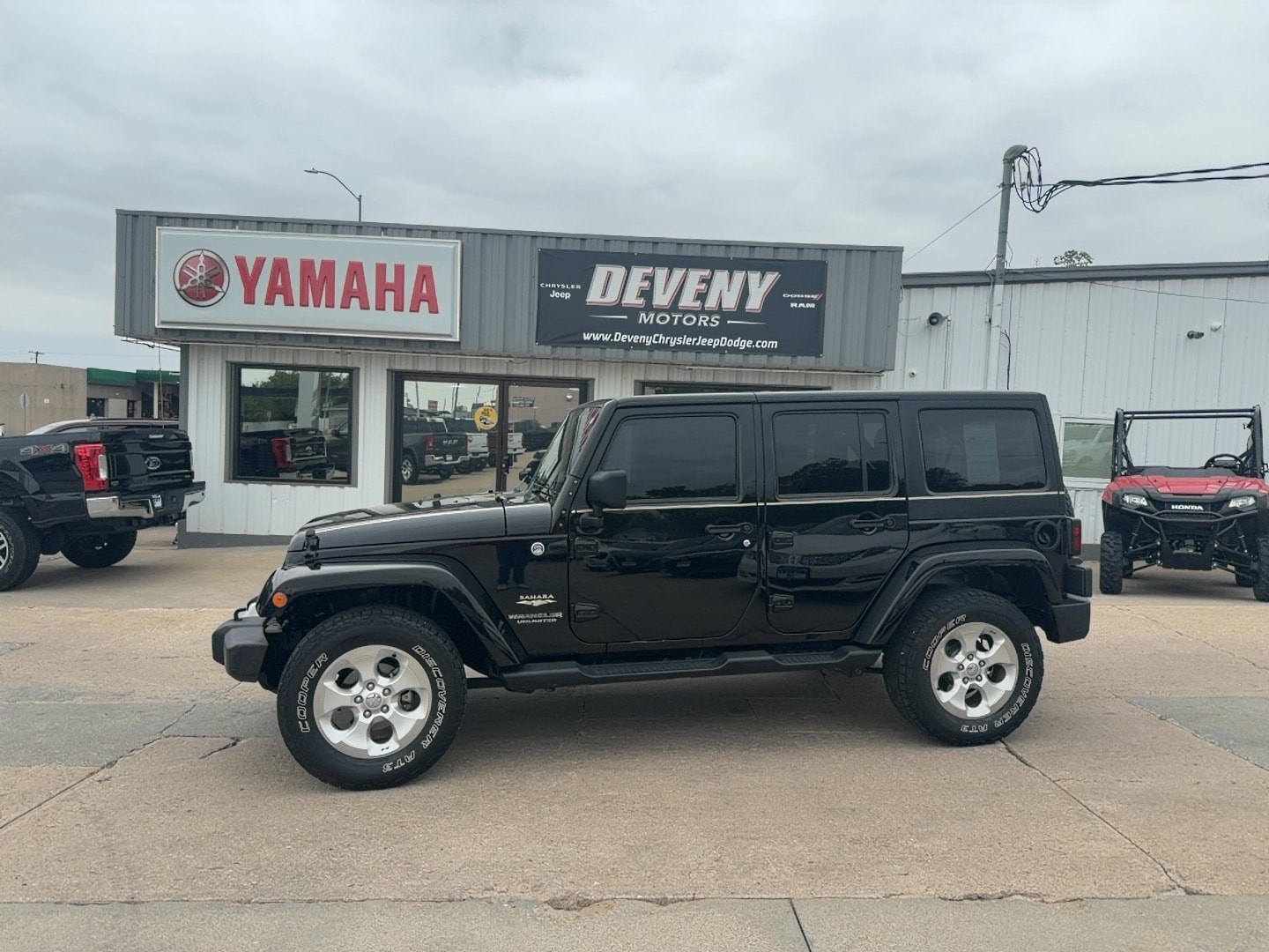 2014 Jeep Wrangler Sahara's photo
