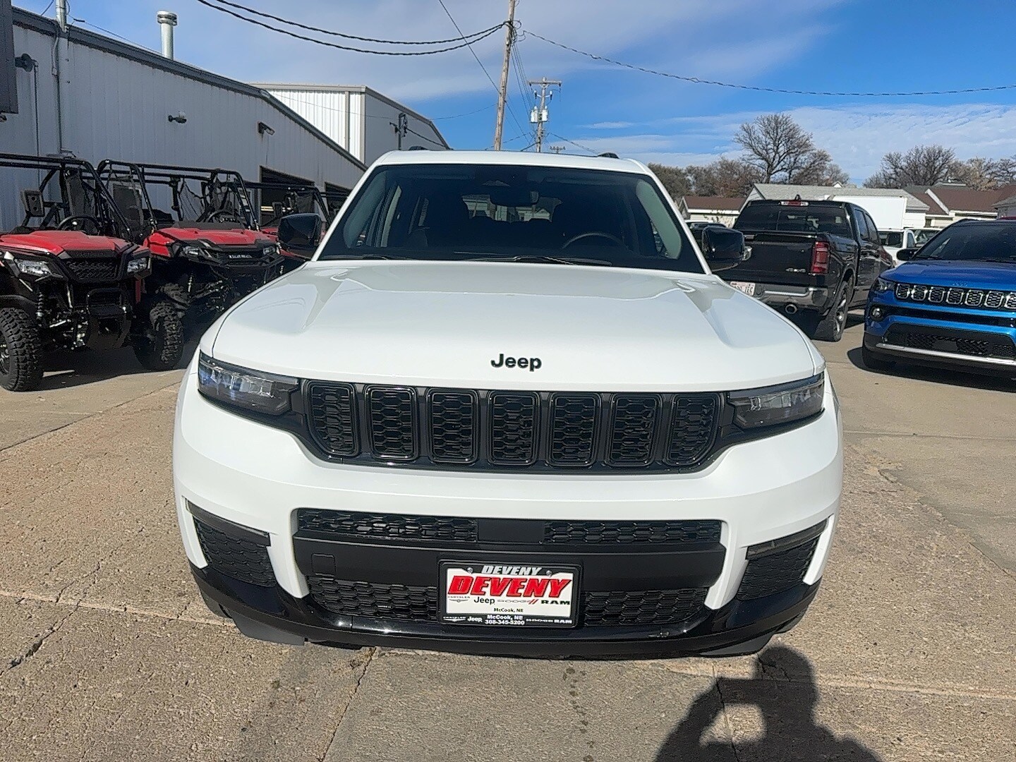 2024 Jeep Grand Cherokee Limited photo 3