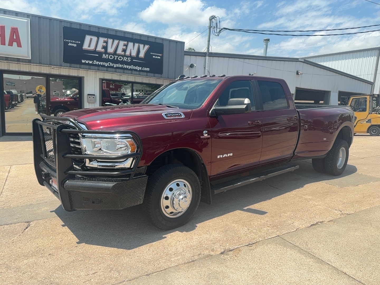 2022 RAM 3500 Big Horn 4X4 Crew Cab LWB's photo